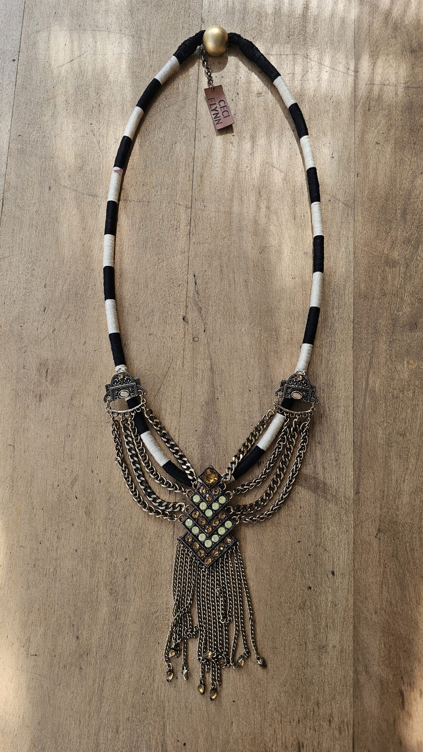 COLLAR 8 - Imagen 19