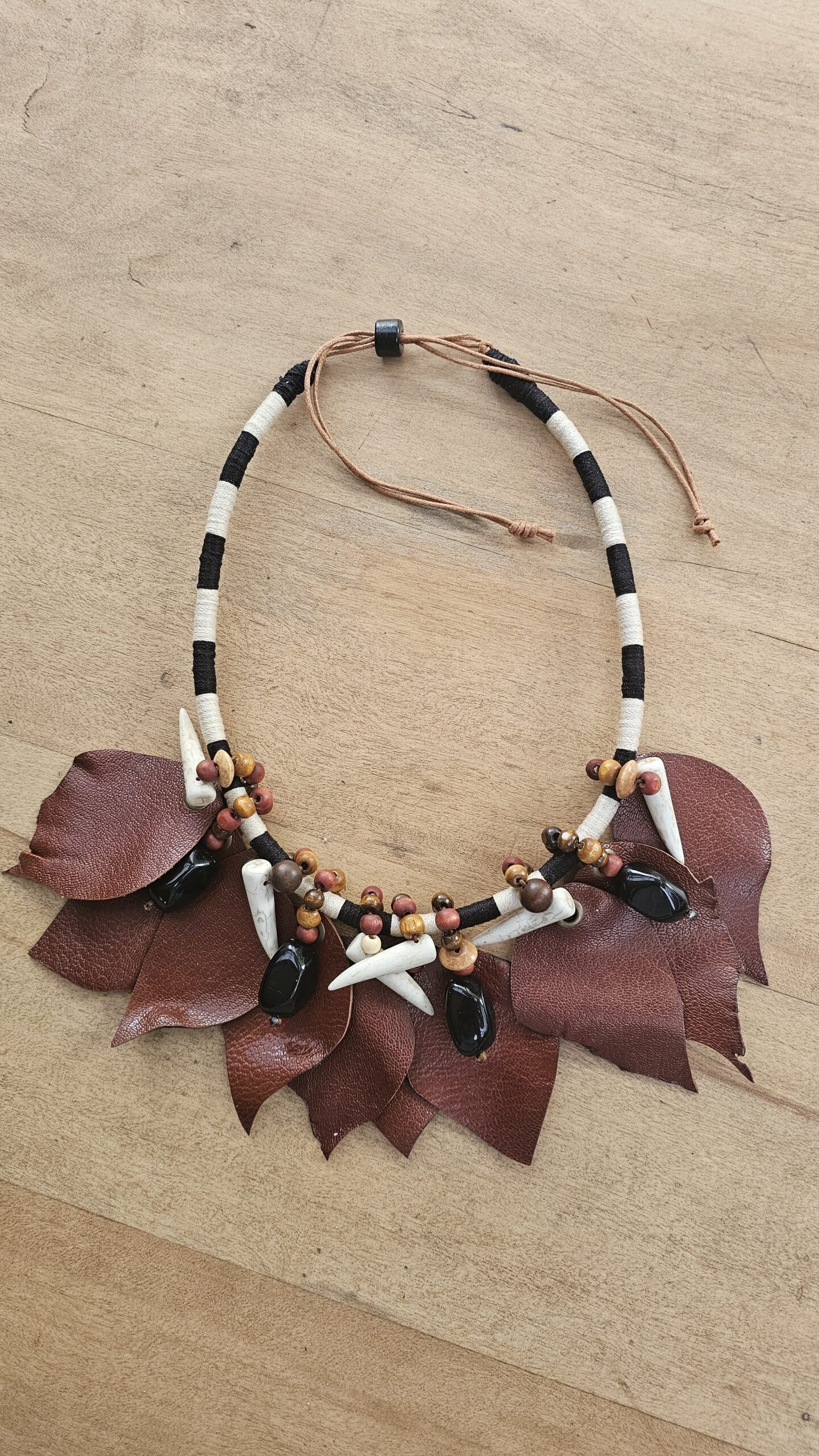 COLLAR 20 - Imagen 4